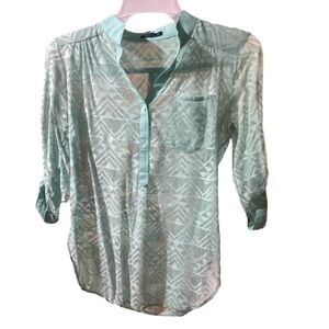 Cals Mint Green 3/4 Sleeve Top size small